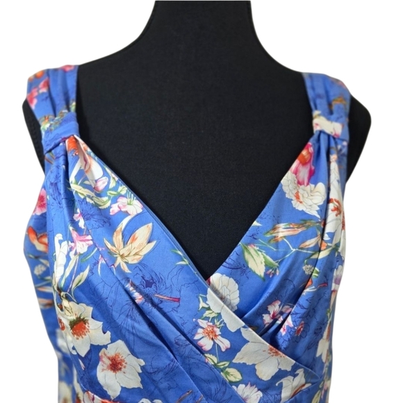 ⭐️Cleo Floral Blue Sleeveless Dress Size 10 - Picture 2 of 5